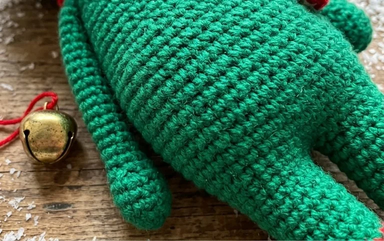 Christmas Grouch Amigurumi Free Pattern - Free Amigurumi Crochet Patterns