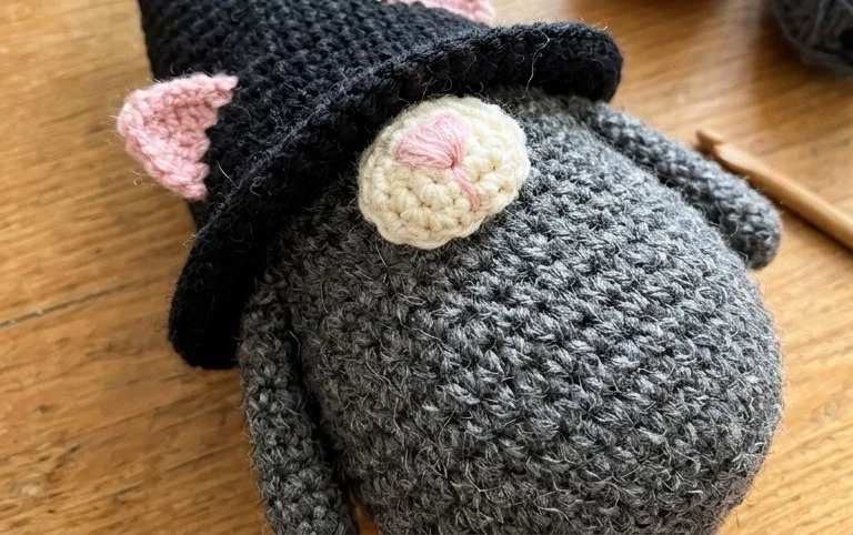 Amigurumi Cat Gnome Crochet Free Pattern - Crochet & Knitting